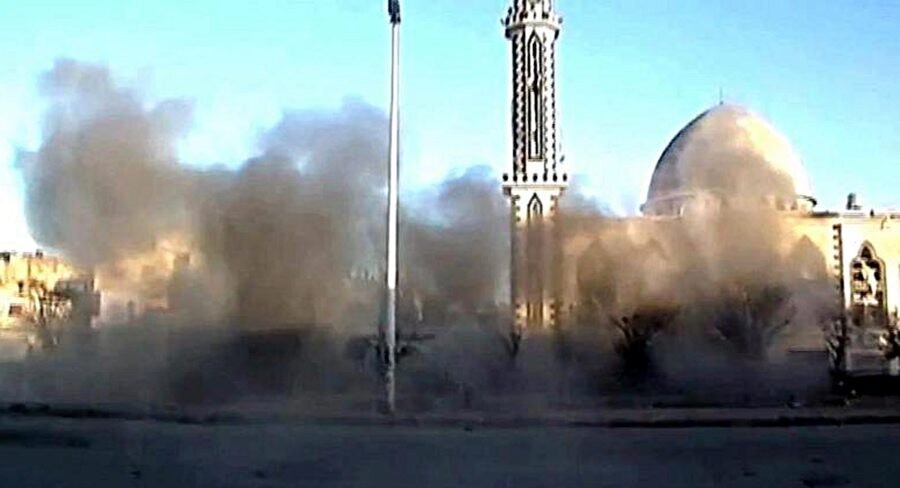 Bomb in Homs Mosque Kills 8, Injures 18