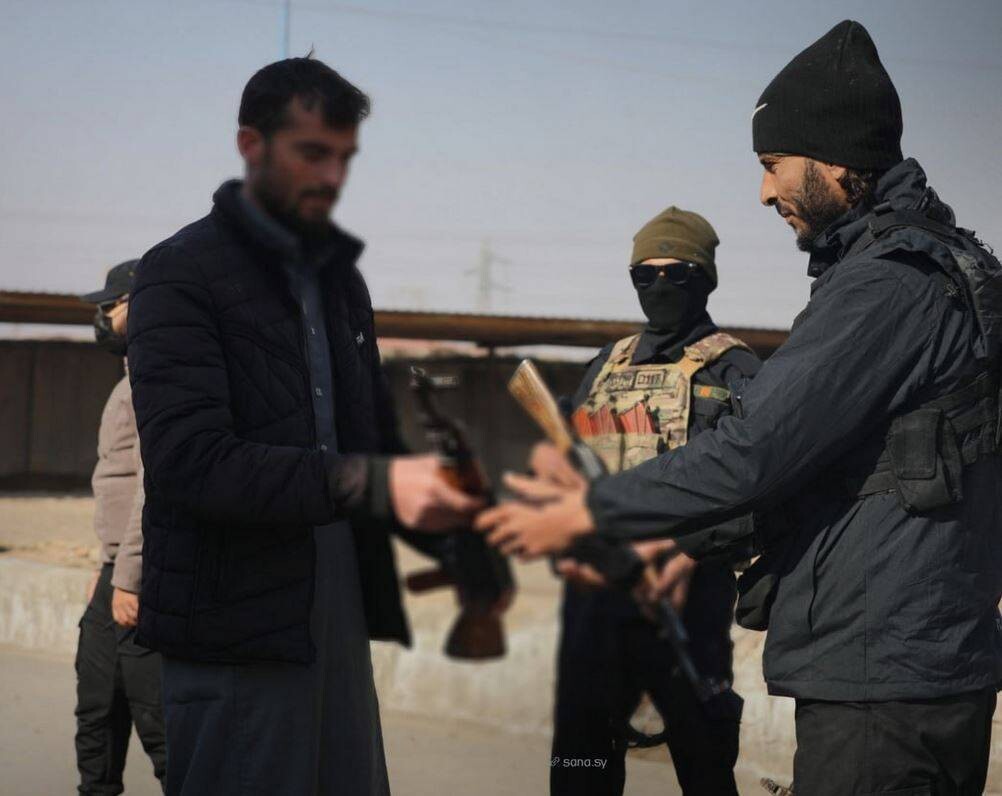 Syrian Authorities Accept Former SDF Fighters in Deir ez-Zor