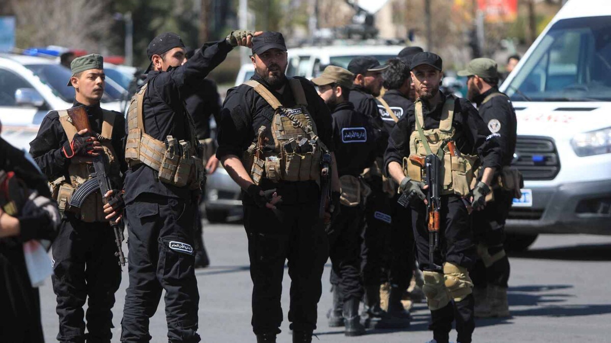 四名叙利亚安全人员在伊斯兰国袭击中丧生