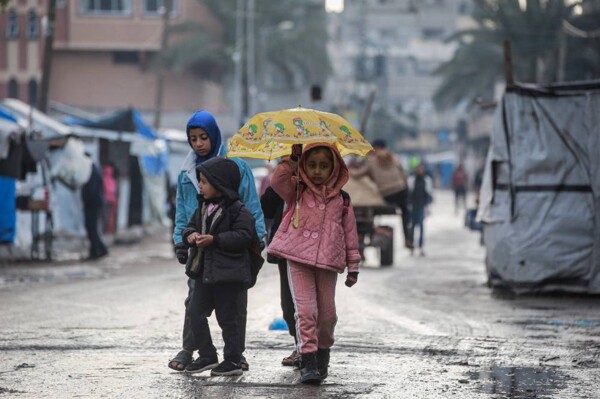 Heavy Rains Flood Displacement Camps in Syria