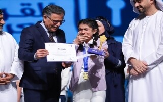 Студентка из Сирии Лана Аль Тавил становится победителем Арабского чемпионата по чтению