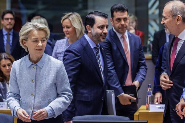 EU Raises 5.8 Billion Euros for Syria's Transition